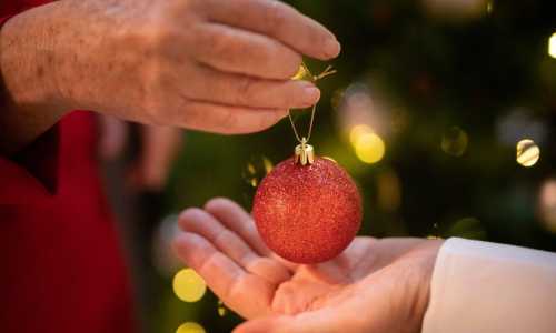 Fim de ano: festas de Natal e Ano Novo despertam sentimentos opostos em juiz-foranos