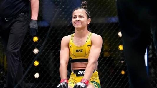 Natália Silva está invicta desde a entrada no UFC
