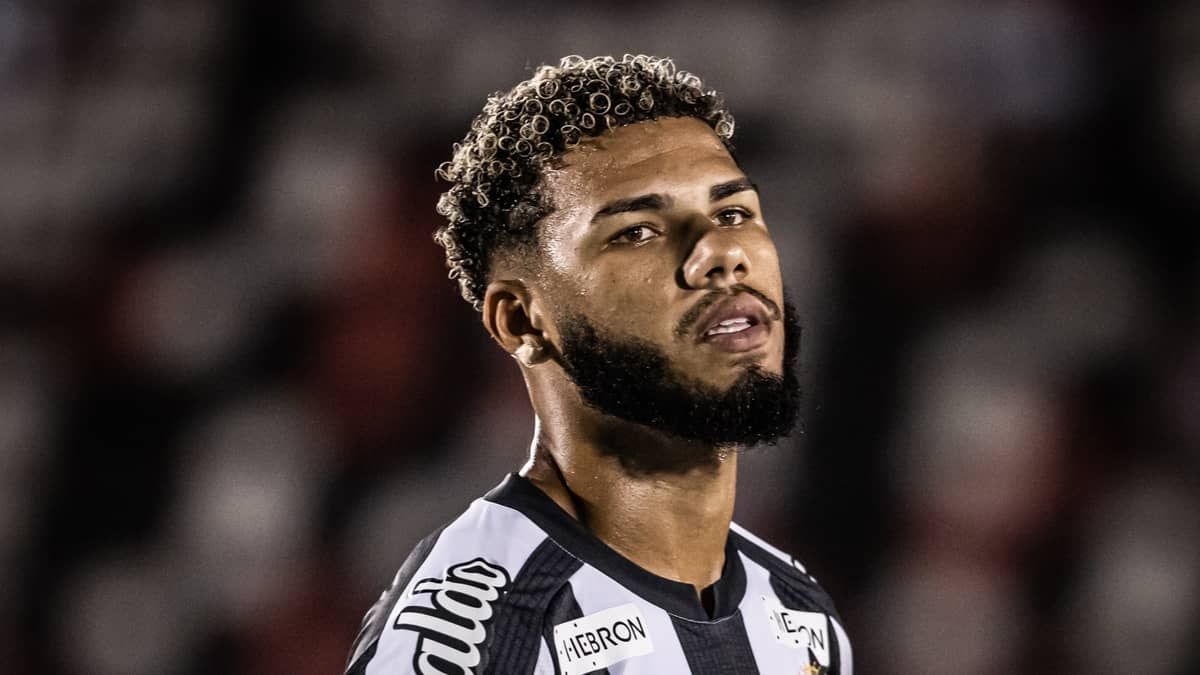 Santos empresta dois jogadores a clubes portugueses