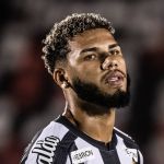 Santos empresta dois jogadores a clubes portugueses