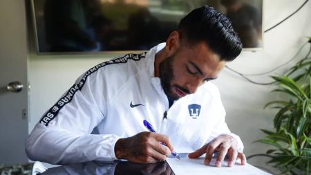 Nathan Silva assinou contrato com o Pumas; vínculo com o clube mexicano vai até junho de 2026