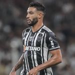 Pumas-MEX, de Turco Mohamed, faz consulta ao Atlético por Nathan Silva