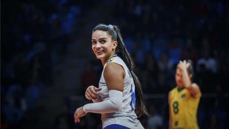 Natinha foi a novidade entre as titulares do Brasil contra a Argentina