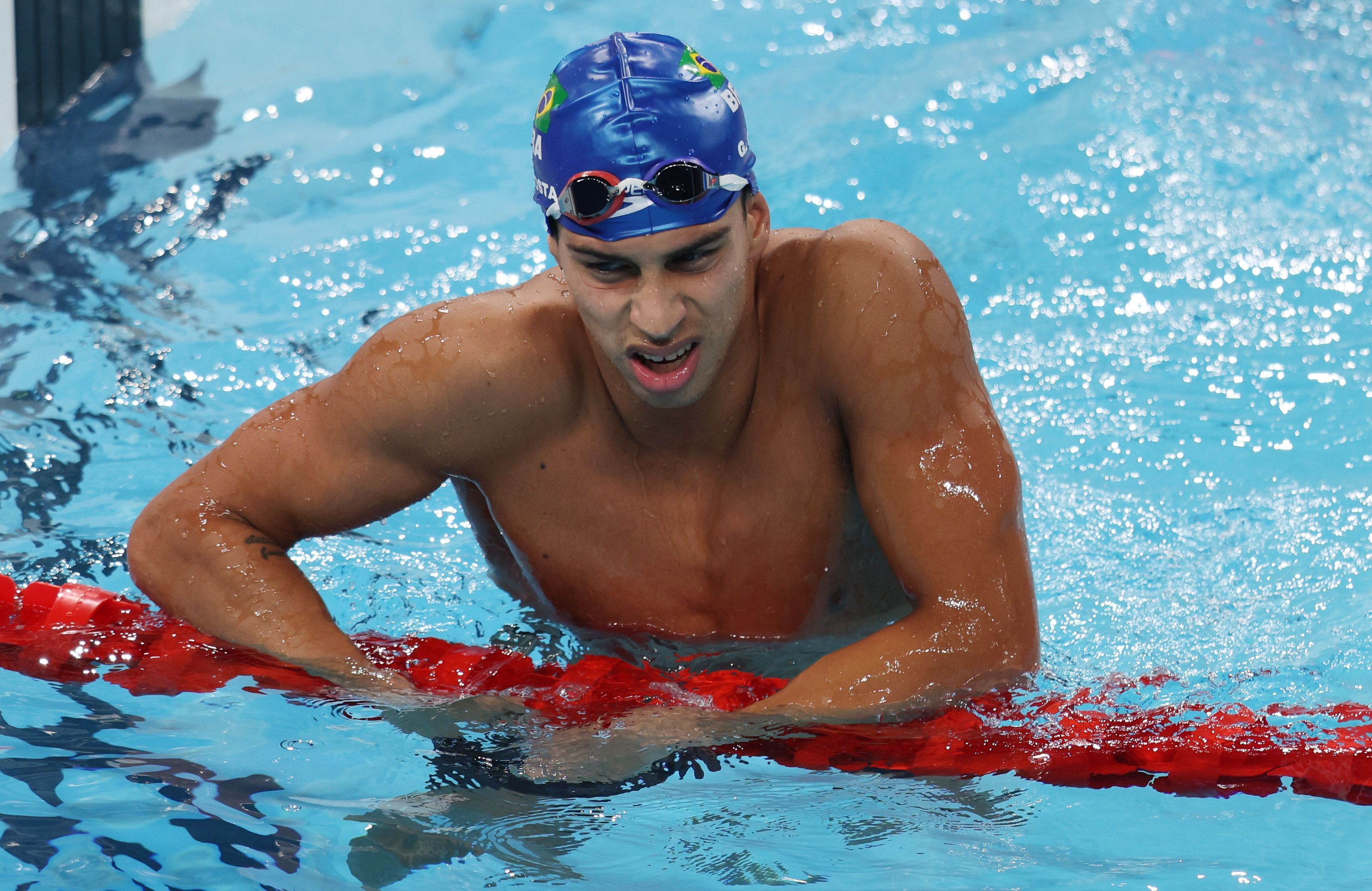 Guilherme Costa é eliminado nos 800m de natação na Olimpíada de Paris