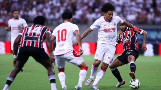 Náutico passou por cima do Santa na Arena Pernambuco