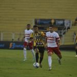 Série C: Náutico perde para o Volta Redonda e segue fora do G8