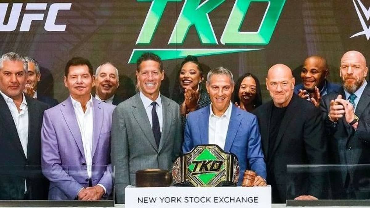 UFC e WWE anunciam fusão em acordo bilionário; entenda negócio