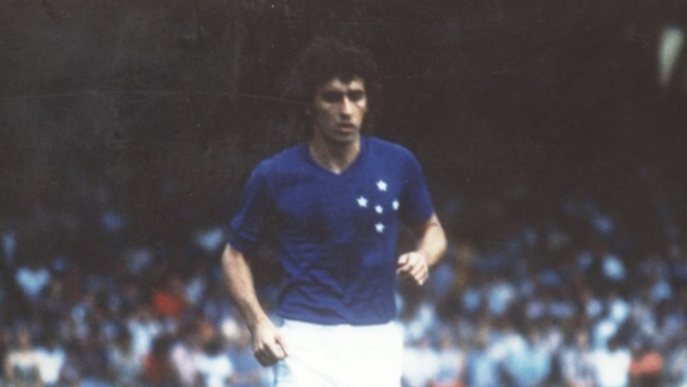 Em quais Copas do Mundo consecutivas o Cruzeiro teve jogadores convocados?