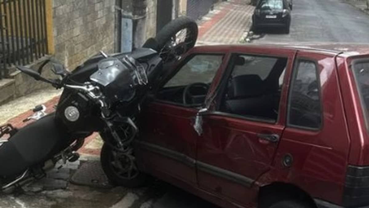 Vídeo: Djonga sofre acidente automobilístico e tranquiliza fãs