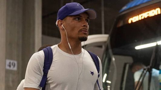 Neris é um dos jogadores pendurados do Cruzeiro no duelo com o Bahia, no Mineirão