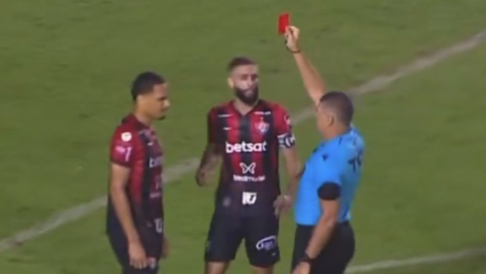 Vitória x Cruzeiro: Neris falha e é expulso em reencontro pelo Brasileirão