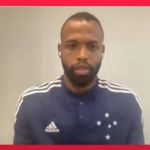 Cruzeiro: Reynaldo admite dificuldade na saída de bola, mas explica mudança de estilo de jogo