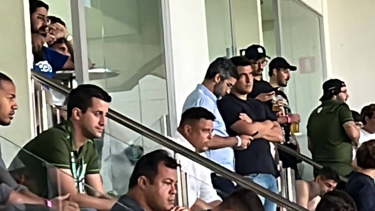 Ronaldo marca presença em BH no jogo decisivo entre América x Cruzeiro