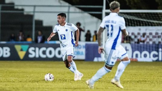 Neto Moura fez boa temporada no ano passado e foi um dos destaques do Cruzeiro