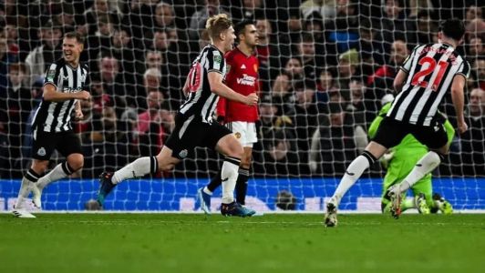 Newcastle atropelou o Manchester United em Old Trafford