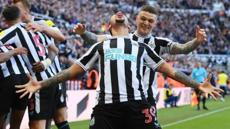 Newcastle fica mais perto da Chmpions depois de vencer o Manchester United