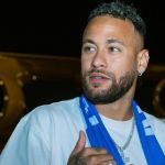 Neymar nega que teria saído do PSG por problemas físicos