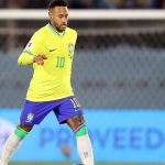 Médico da Seleção Brasileira atualiza situação clínica de Neymar; veja 