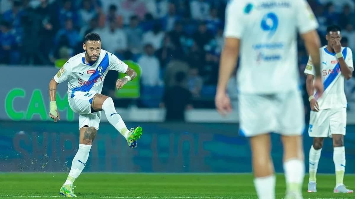 Al Hilal, de Neymar, empata com Damac e assume liderança provisória da Liga Saudita