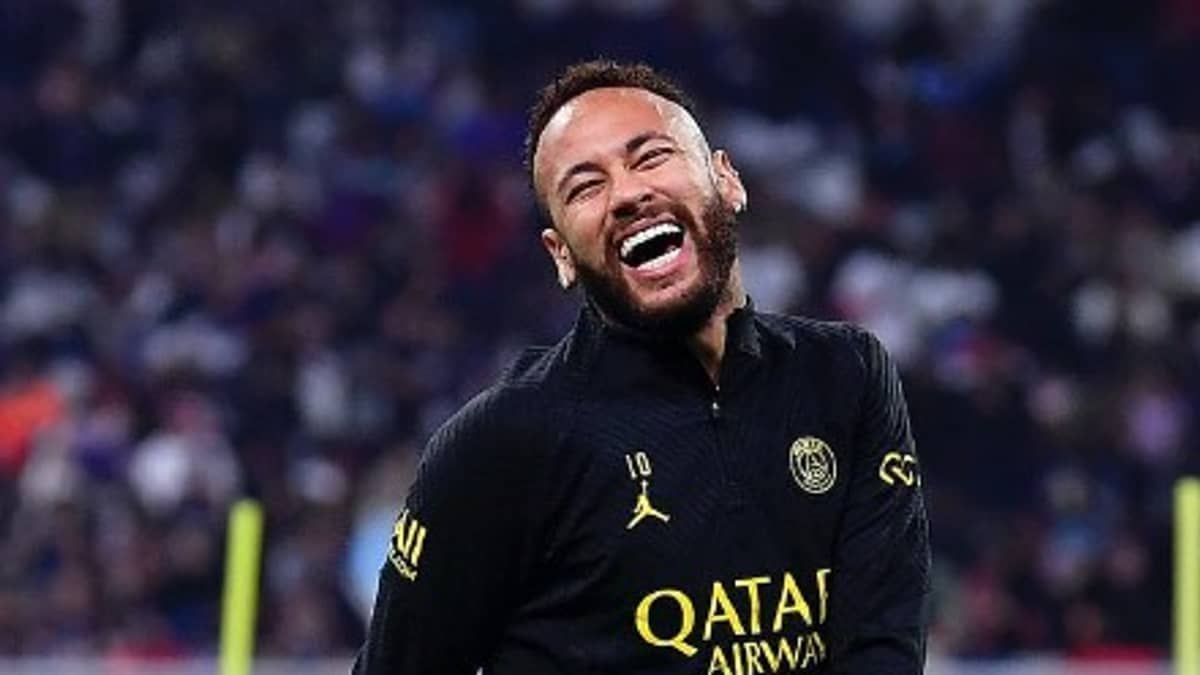 Herói do Penta exalta Neymar: 'Melhor que Messi e Cristiano Ronaldo'