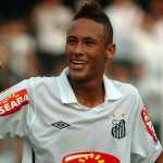 Neymar revela sonho de voltar ao Brasil: 'Futebol é uma caixinha de surpresas'