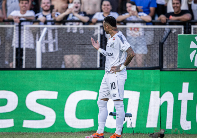 Neymar faz gol olímpico pelo Santos contra a Inter de Limeira; veja