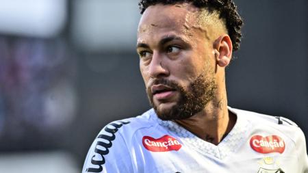Neymar na partida entre Santos e Fortaleza, pela Série A