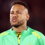 Mesmo lesionado, Neymar dá festa 'às escondidas' em Mangaratiba