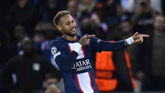 Neymar teria firmado acordo com o Barcelona