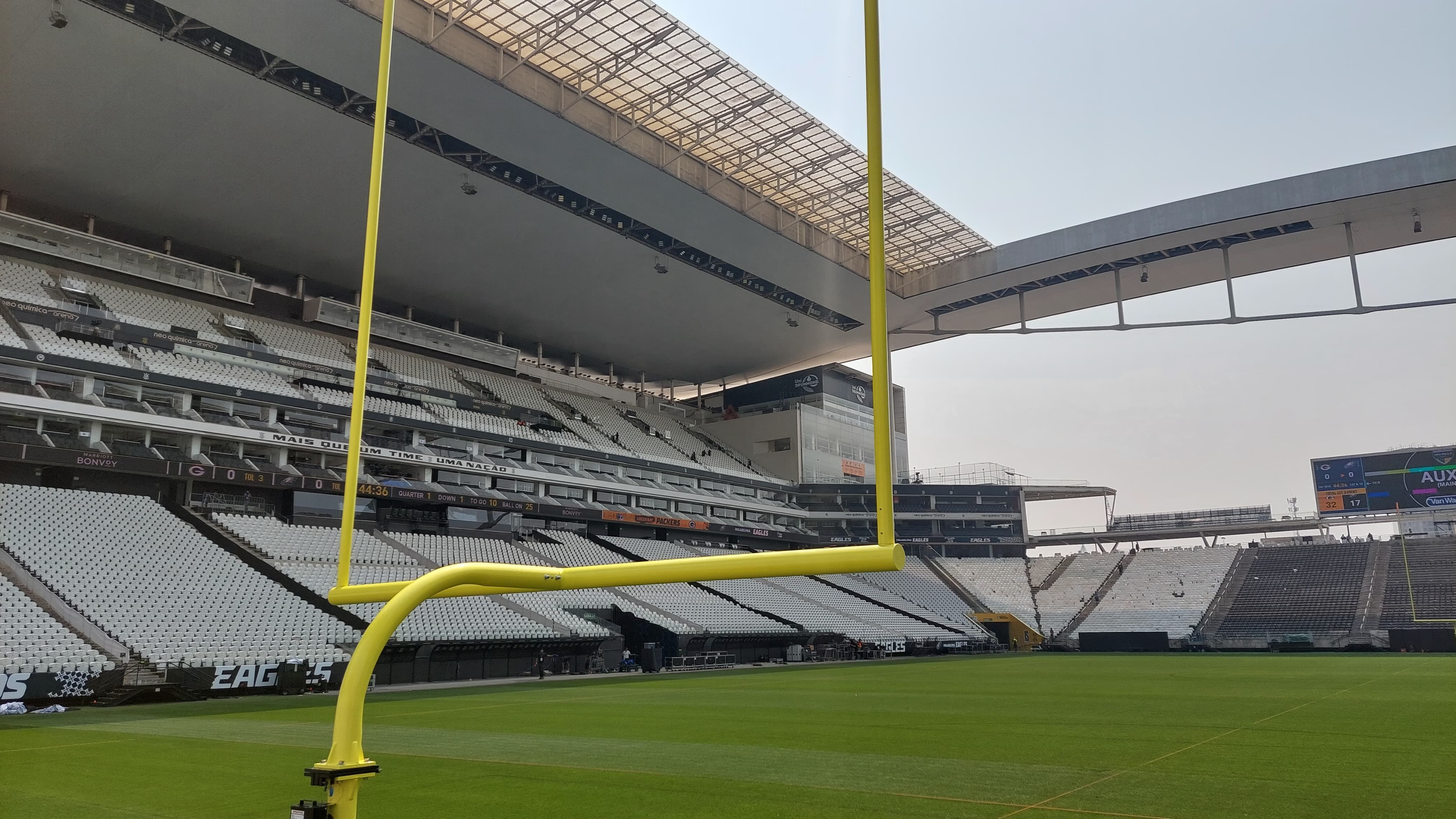 Chargers x Chiefs: com aumento, NFL define preços dos ingressos para jogo no Brasil