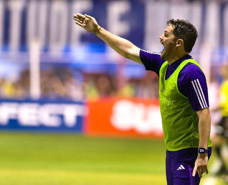 Técnico do Cruzeiro, Larcamón manda recado ao sub-20 antes de final da Copinha