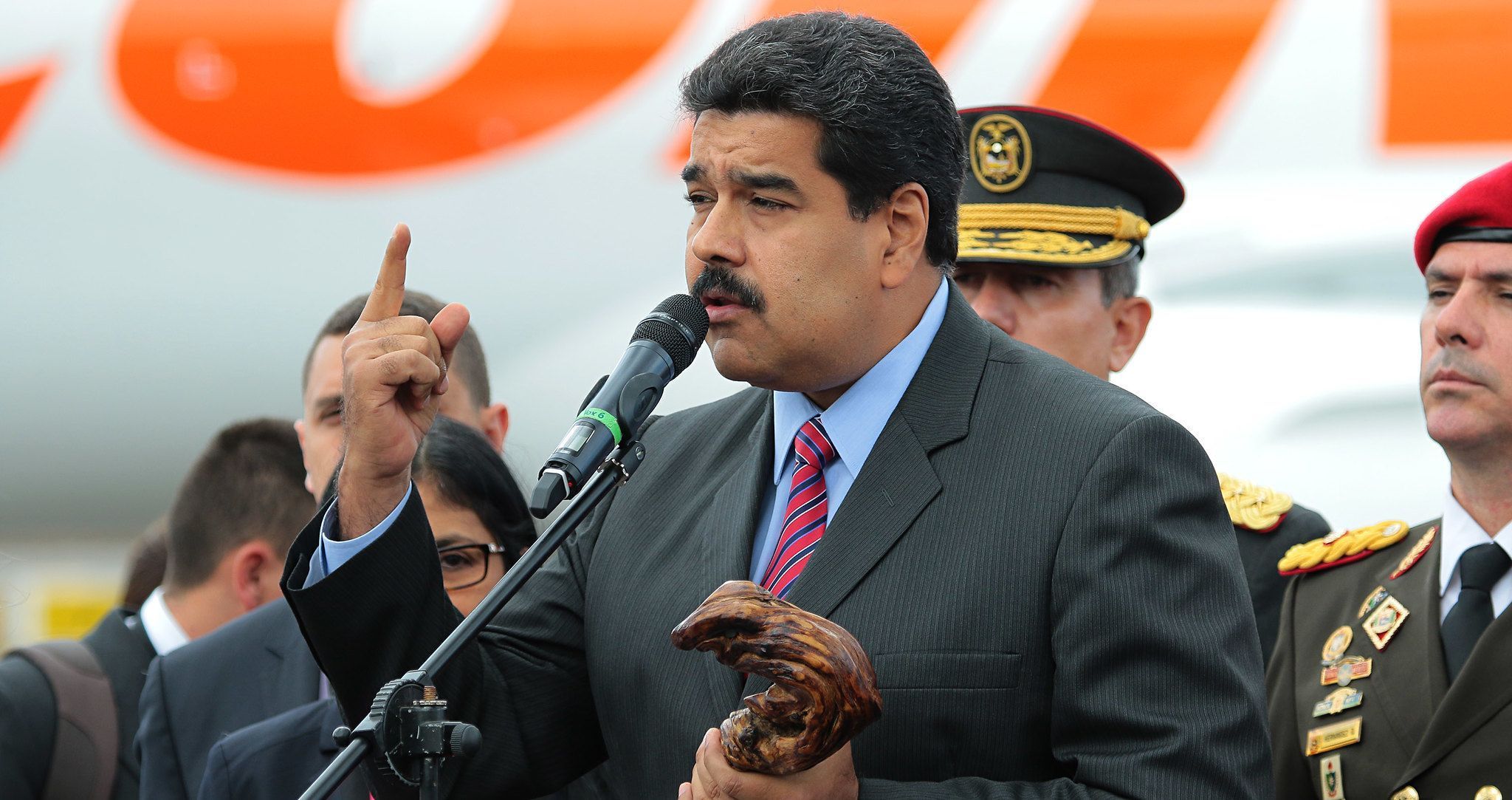 Na madrugada de Natal, Venezuela liberta 60 opositores de Maduro detidos após eleição