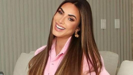 Nicole Bahls, modelo, apresentadora e ex-A Fazenda