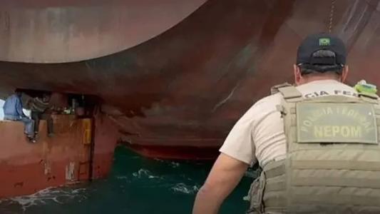 Nigerianos foram encontrados no leme de navio que atracou em Vitória, no Espírito Santo