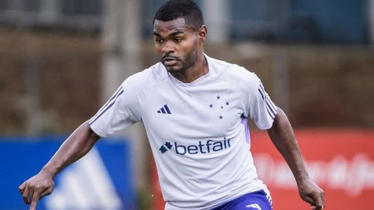 Nikão espera viver nova realidade no Cruzeiro, que agora tem novo treinador
