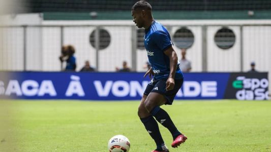 Nikão marcou o gol do Cruzeiro no empate contra o Athletic