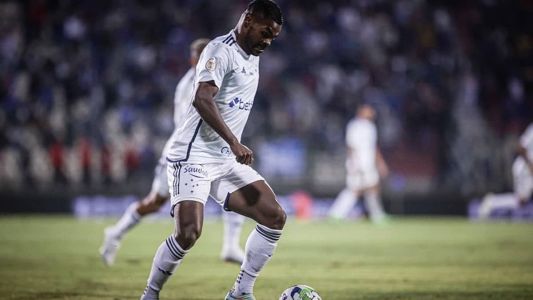 Nikão perdeu espaço desde a chegada de Pepa no Cruzeiro