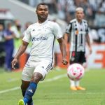Nikão vibra após Cruzeiro bater o Atlético: 'Melhor adversário para vencer'