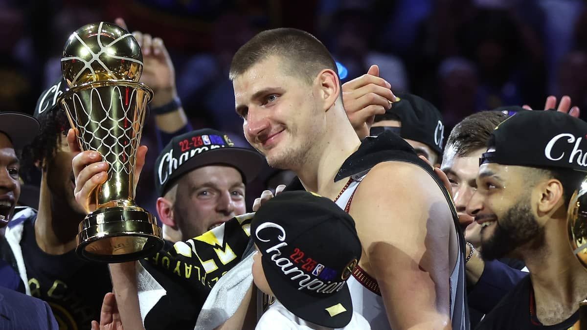 Nikola Jokic, do Denver Nuggets, eleito pela primeira vez MVP das Finais da NBA