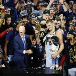 Caseiro, amor à família e cavalos: conheça Nikola Jokic, novo 'dono' da NBA