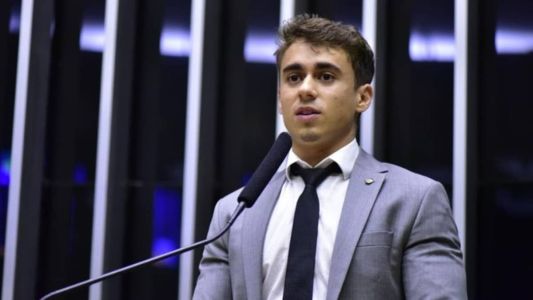 Nikolas Ferreira entrou com ação no STF contra o ministro Juscelino Filho