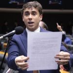 Nikolas diz que imagem de Lula preso após captura de Maduro era apenas um 'meme'