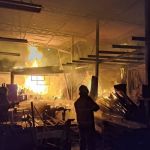 Incêndio atinge marcenaria no interior de Minas