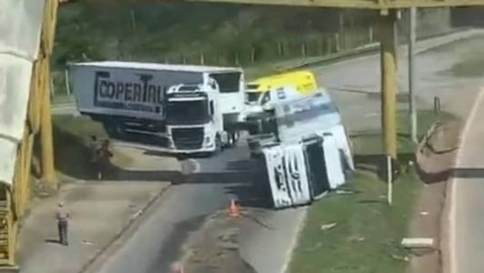 Ninguém se feriu no acidente