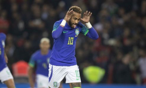 Neymar comemora gol Tunísia 1 x 5 Brasil, em setembro de 2022