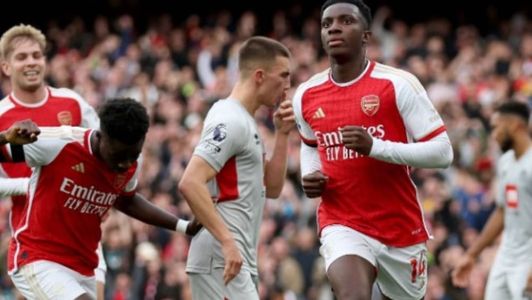 Nketiah abriu os caminhos para a vitória do Arsenal contra o Sheffield United
