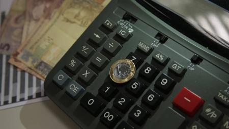 No acumulado de janeiro a agosto, a arrecadação apresenta um recuo real de 0,83%