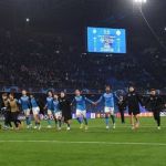 Napoli volta a vencer o Frankfurt e vai às quartas da Champions pela primeira vez 