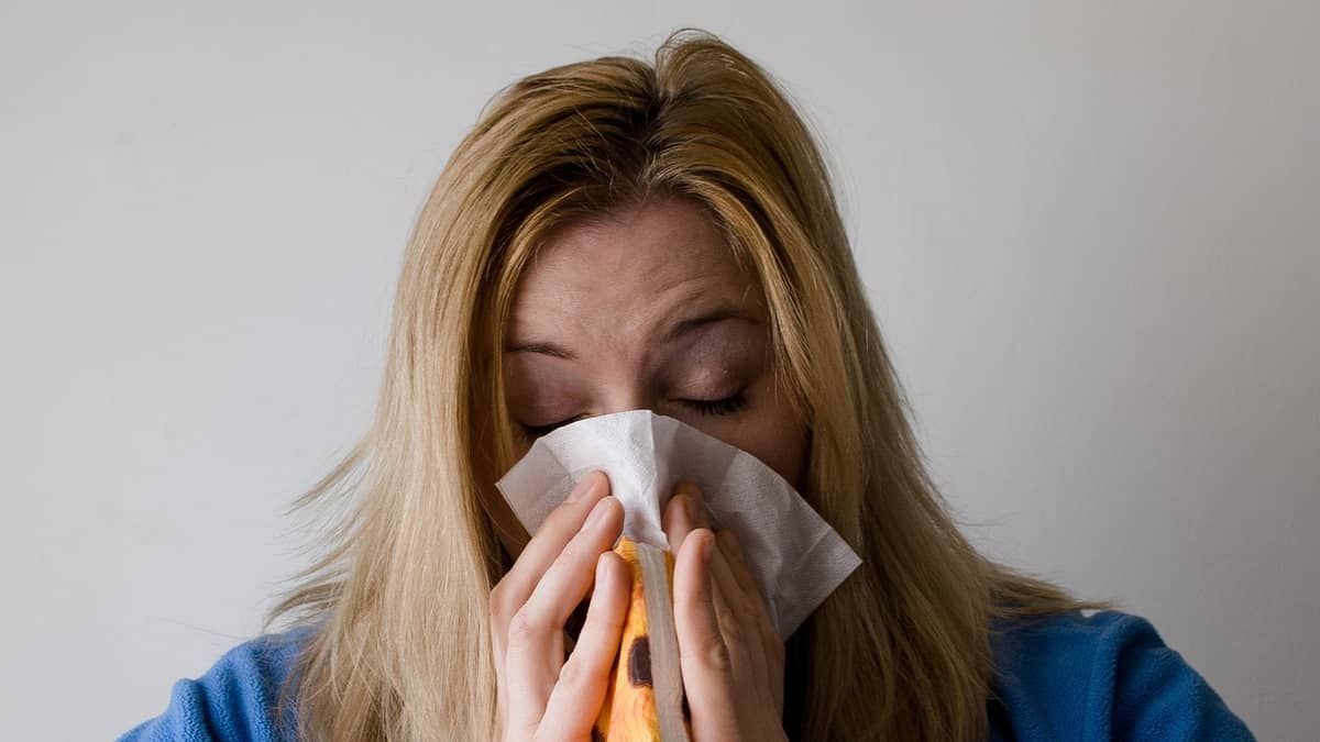 Casos de doenças respiratórias graves por Covid-19 aumentam em 16 estados