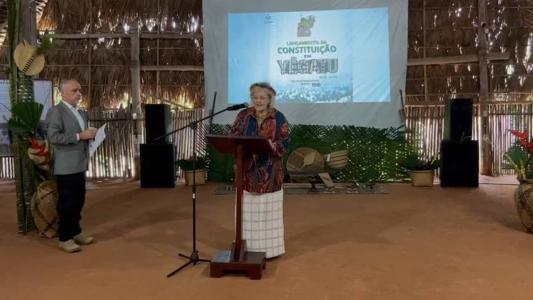 No Amazonas, Rosa Weber lança primeira Constituição traduzida para língua indígena.